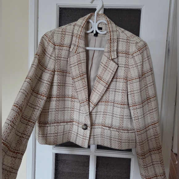 RW&CO. Jackets & Blazers - RW&CO. Cream and Brown Checkered Blazer